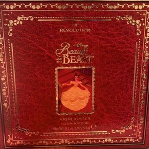 I love revolution beauty and the beast highlighter and eyeshadow bundle